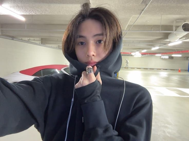 sharaia in a black hoodie